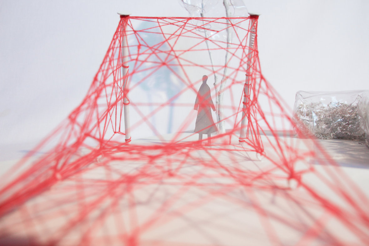 Abschlussmodell eines Pavillions aus gespannten Seilen von Lena Ringel